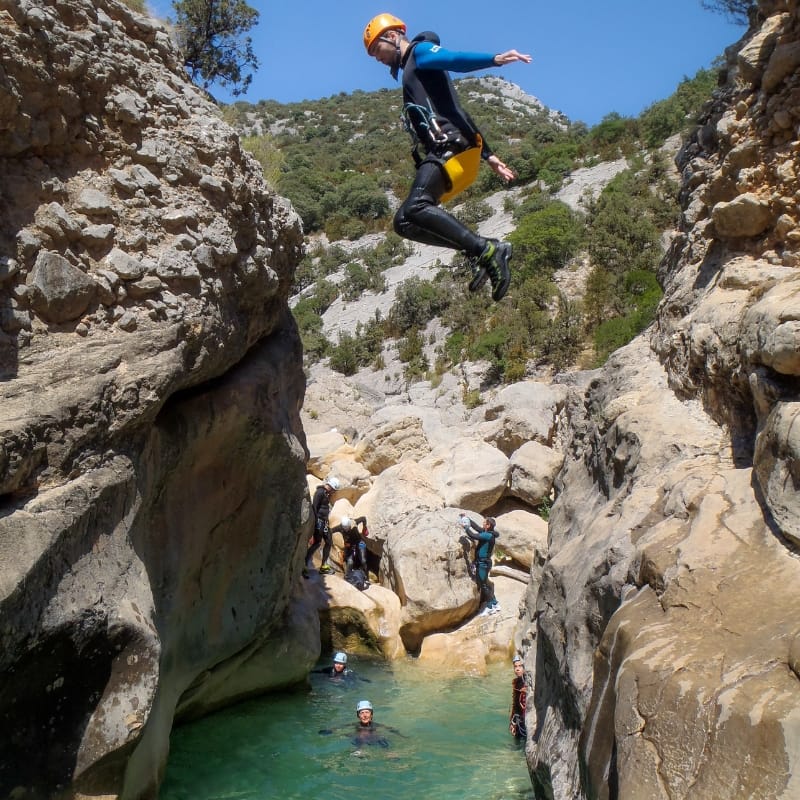 Oscuros De Balced Canyontrek Guara