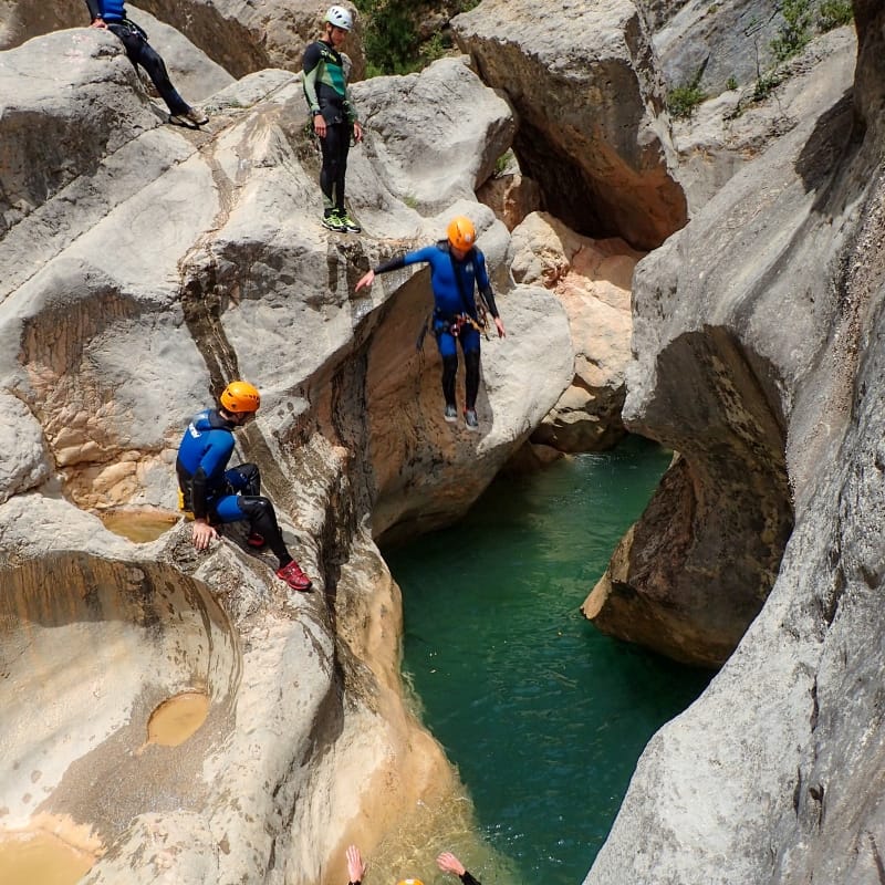 Oscuros De Balced Canyontrek Guara
